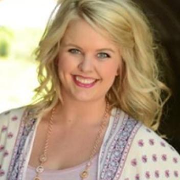 Macy Schott, AuD